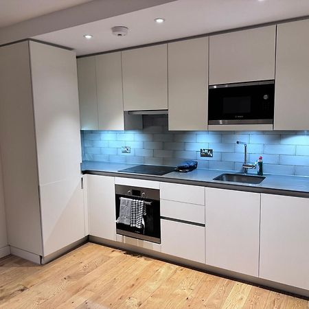 Canning Town London Hub Aptmt Екстериор снимка