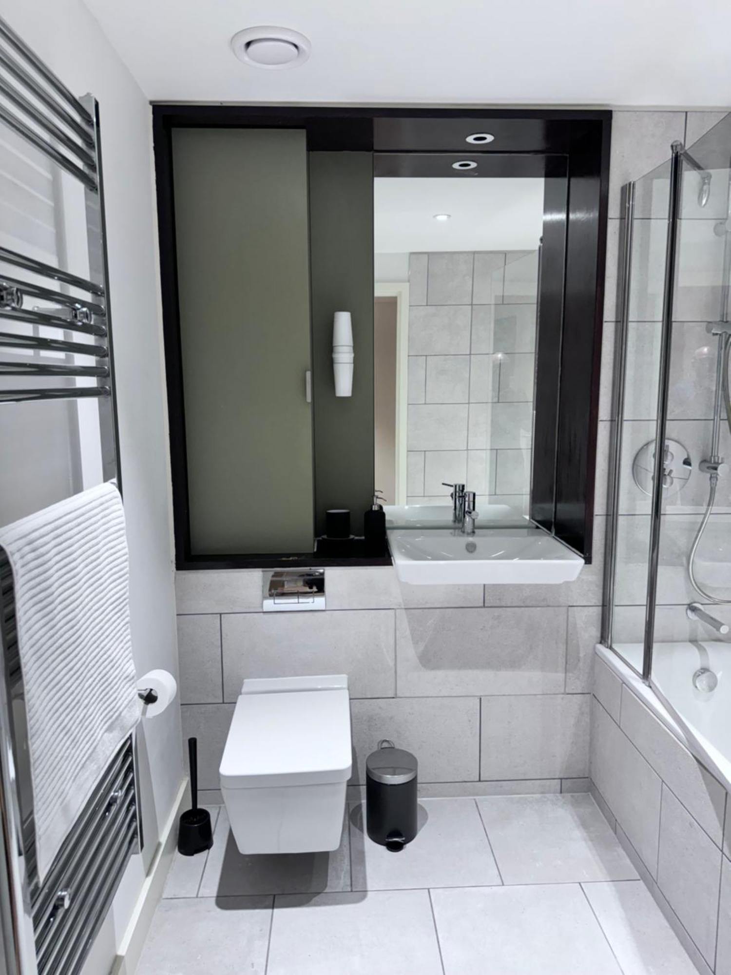 Canning Town London Hub Aptmt Екстериор снимка
